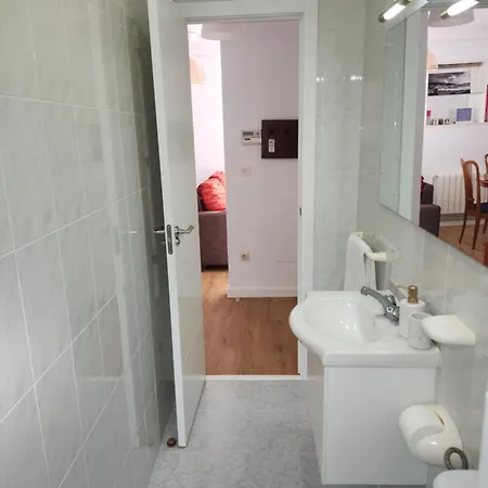 Piso Sol - Wifi Y Netflix Appartement Laxe