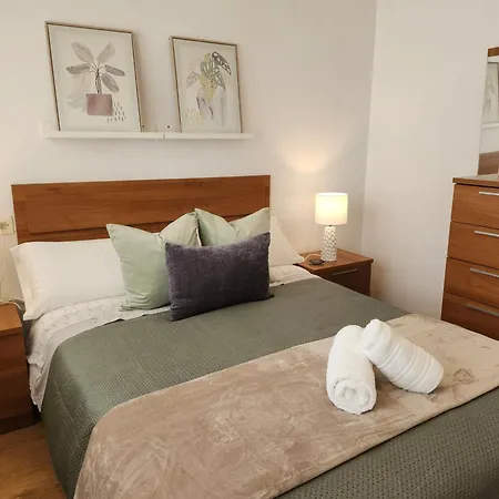 Piso Sol - Wifi Y Netflix Apartamento Laxe