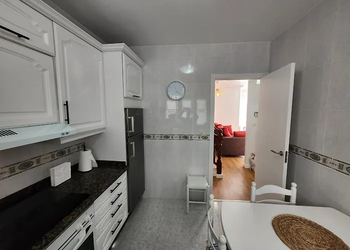 Piso Sol - Wifi Y Netflix Apartment Laxe